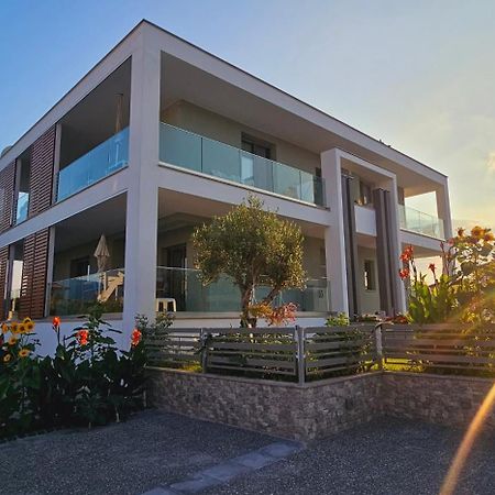 Alkion Boutique Living Aparthotel Vrasná Екстериор снимка