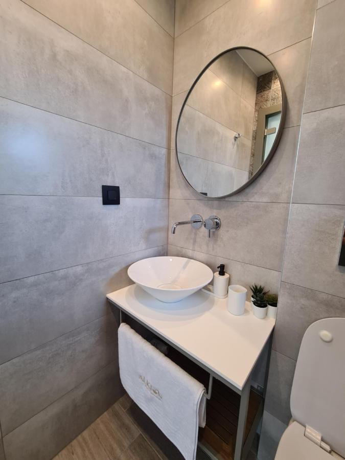 Alkion Boutique Living Aparthotel Vrasná Екстериор снимка