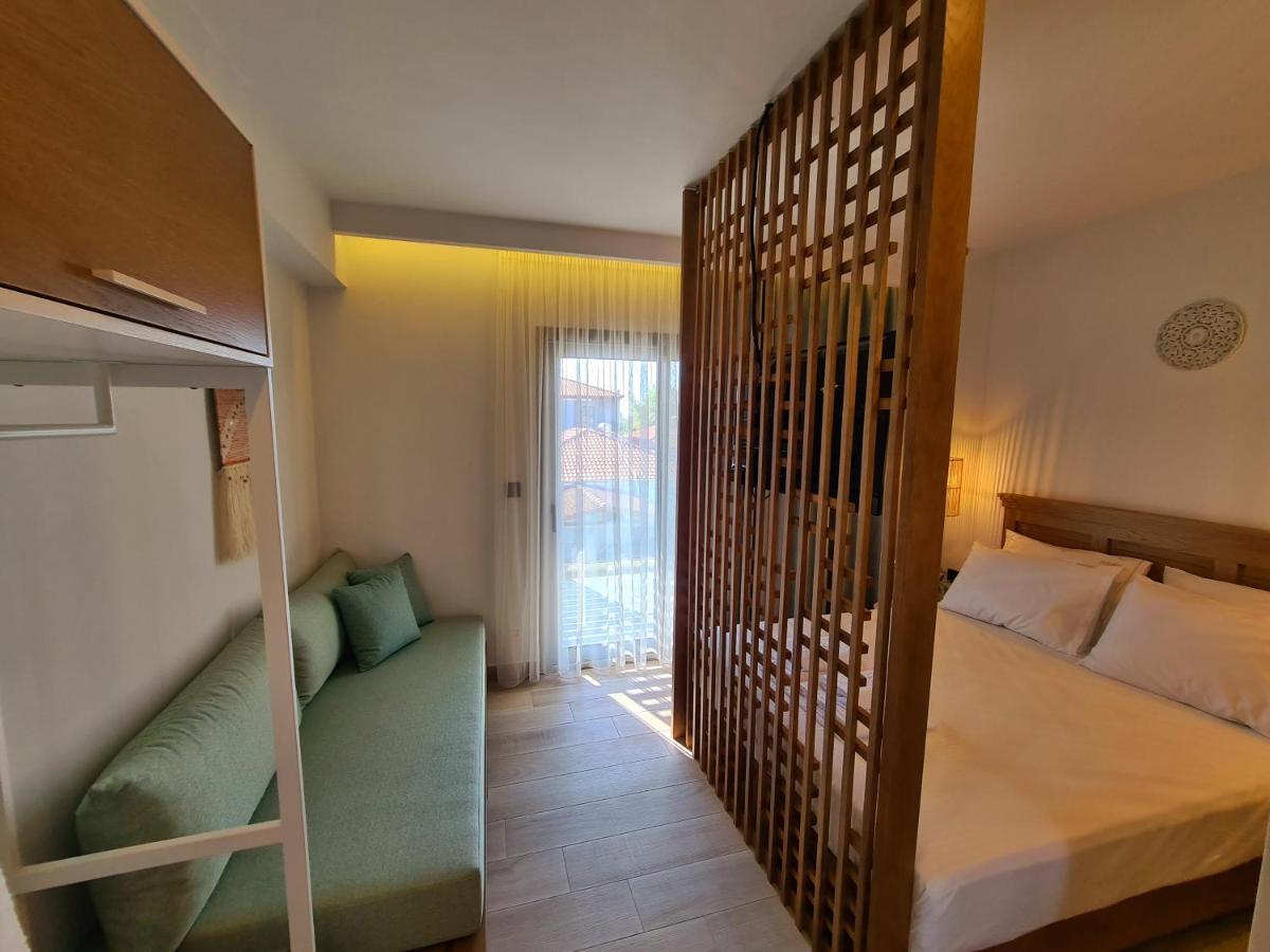 Alkion Boutique Living Aparthotel Vrasná Екстериор снимка