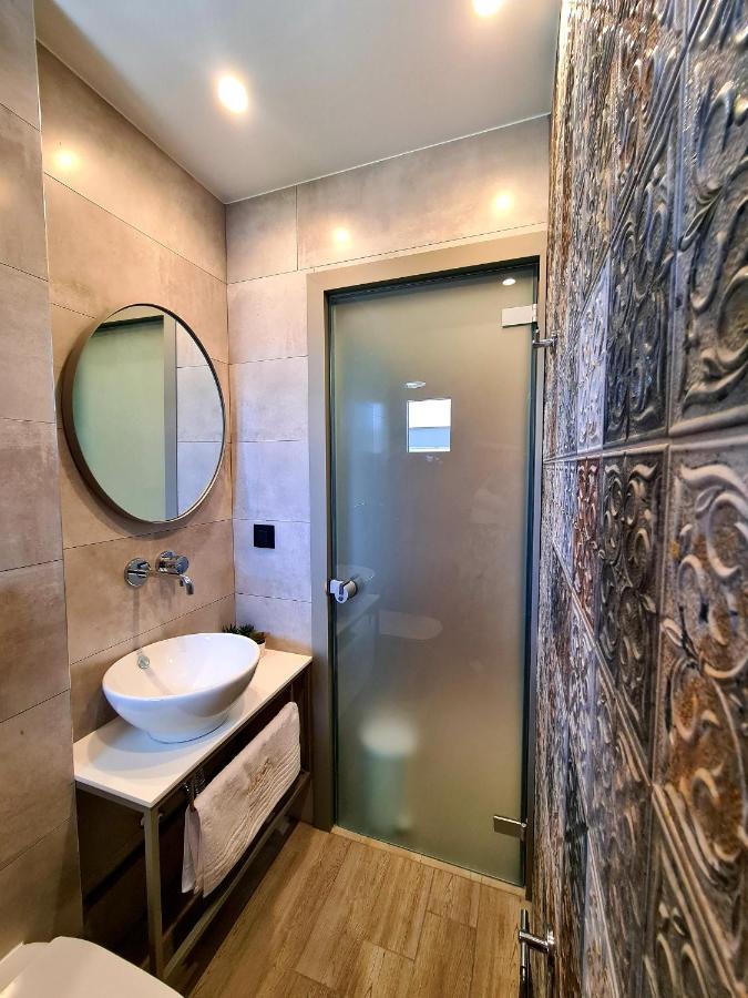 Alkion Boutique Living Aparthotel Vrasná Екстериор снимка